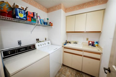 Casa en venta en Sarasota, Florida, 2 dormitorios, 117.43 m2 № 1856578 - foto 24