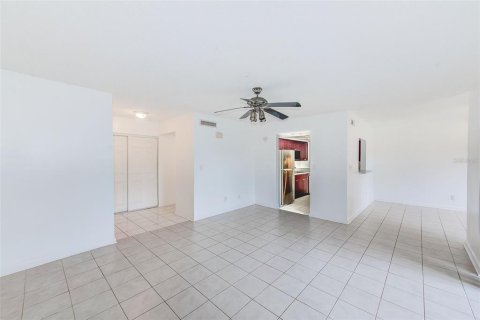 Condominio en alquiler en Clearwater, Florida, 2 dormitorios, 85.66 m2 № 1762137 - foto 7