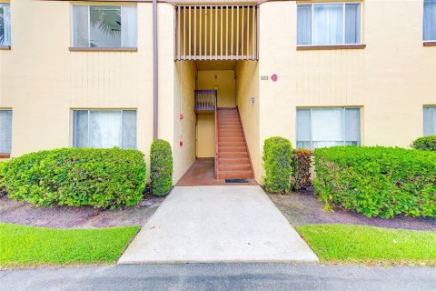 Condominio en alquiler en Clearwater, Florida, 2 dormitorios, 85.66 m2 № 1762137 - foto 2