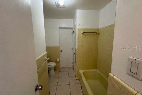 Immobilier commercial à vendre à Punta Gorda, Floride: 4 chambres, 194.72 m2 № 2094498 - photo 17