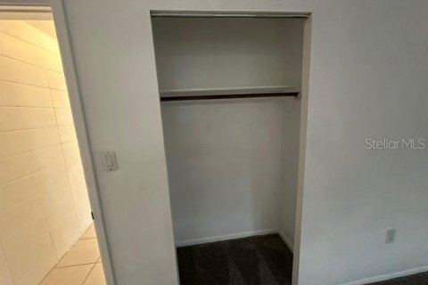 Immobilier commercial à vendre à Punta Gorda, Floride: 4 chambres, 194.72 m2 № 2094498 - photo 13