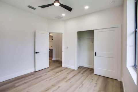 Villa ou maison à vendre à North Port, Floride: 3 chambres, 174.19 m2 № 2406634 - photo 30