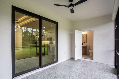Villa ou maison à vendre à North Port, Floride: 3 chambres, 174.19 m2 № 2406634 - photo 21