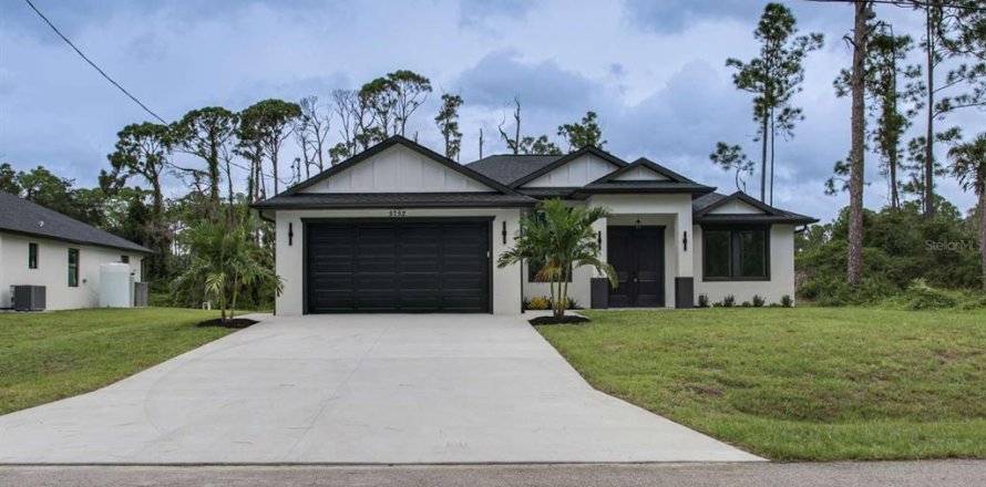 Villa ou maison à North Port, Floride 3 chambres, 174.19 m2 № 2406634