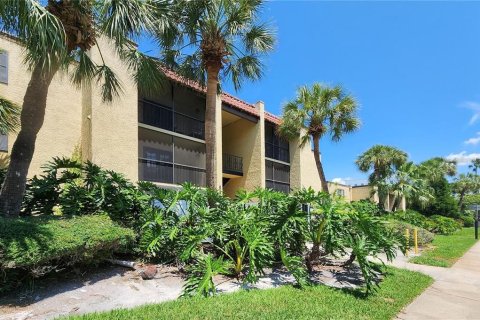 Copropriété à louer à Tampa, Floride: 2 chambres, 92.9 m2 № 1876910 - photo 1