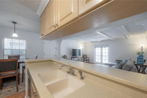 Copropriété à louer à Tampa, Floride: 2 chambres, 92.9 m2 № 1876910 - photo 6