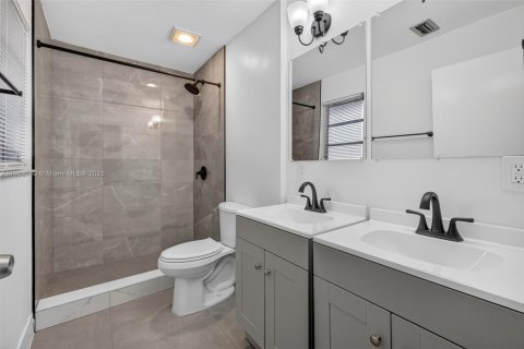 Снять в аренду виллу или дом в Дания-Бич, Флорида 3 спальни, 224.45м2, № 1966529 - фото 16