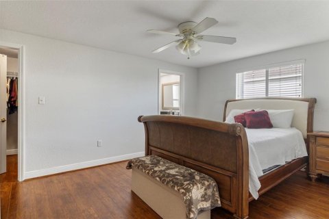 House in Port Charlotte, Florida 3 bedrooms, 182.65 sq.m. № 1635145 - photo 19