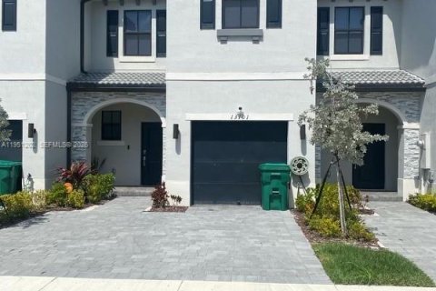 Touwnhouse à Homestead, Floride 3 chambres № 2089286