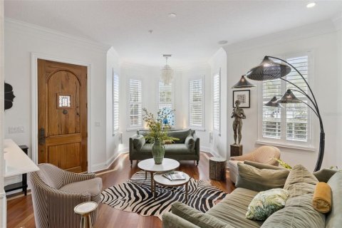 Townhouse in Tampa, Florida 3 bedrooms, 270.25 sq.m. № 2209547 - photo 5
