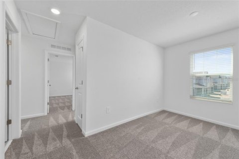 Casa en alquiler en Davenport, Florida, 4 dormitorios, 187.2 m2 № 1919624 - foto 22