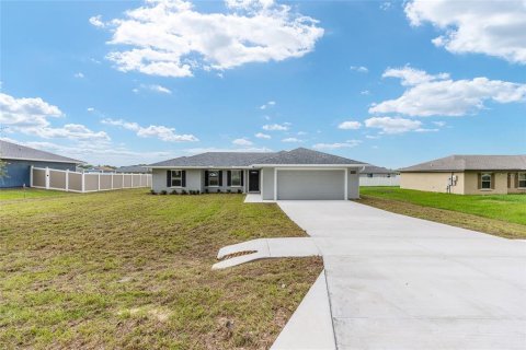 Villa ou maison à vendre à Belleview, Floride: 3 chambres, 133.78 m2 № 1883616 - photo 4