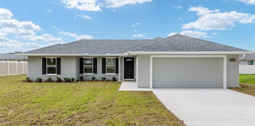 Villa ou maison à Belleview, Floride 3 chambres, 133.78 m2 № 1883616