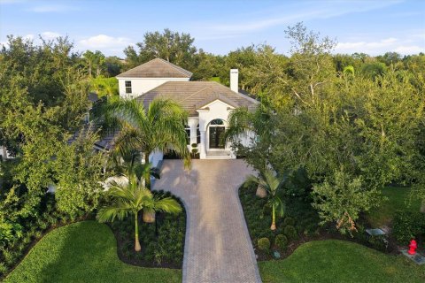 House in Lakewood Ranch, Florida 4 bedrooms, 400.41 sq.m. № 2347553 - photo 13