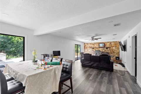 Casa en venta en Winter Springs, Florida, 4 dormitorios, 194.35 m2 № 1906217 - foto 19