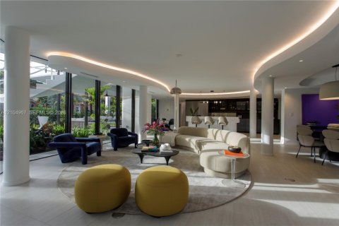 Купить виллу или дом в Майами, Флорида 5 спален, 384.8м2, № 2422606 - фото 3