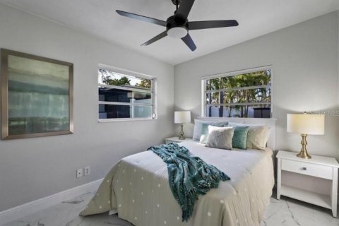 Villa ou maison à vendre à Saint Petersburg, Floride: 2 chambres, 107.77 m2 № 2200431 - photo 14