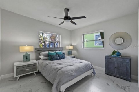 Villa ou maison à vendre à Saint Petersburg, Floride: 2 chambres, 107.77 m2 № 2200431 - photo 15