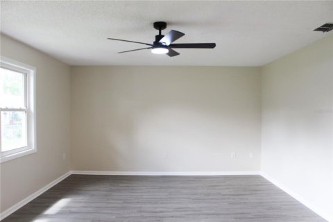 House in Lakeland, Florida 2 bedrooms, 115.29 sq.m. № 1414621 - photo 13