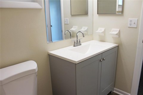 House in Lakeland, Florida 2 bedrooms, 115.29 sq.m. № 1414621 - photo 28