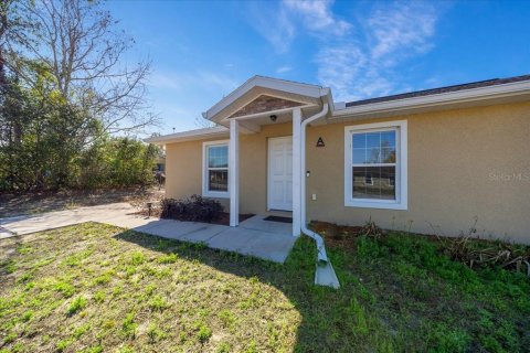 Propiedad comercial en venta en Ocala, Florida, 6 dormitorios, 185.34 m2 № 2155514 - foto 4