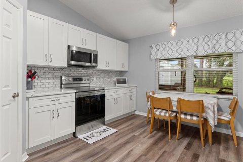 Villa ou maison à vendre à Palm Coast, Floride: 4 chambres, 181.44 m2 № 2403466 - photo 8