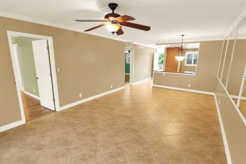 Copropriété à vendre à Pompano Beach, Floride: 2 chambres, 92.9 m2 № 2145985 - photo 6