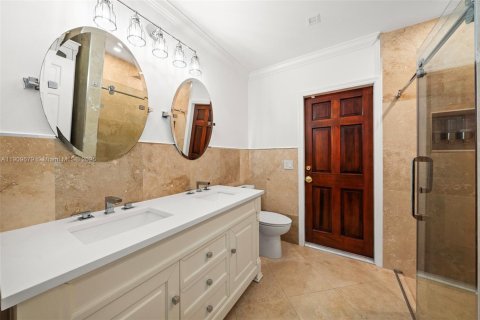 Купить виллу или дом в Майами, Флорида 5 спален, 315.68м2, № 1971181 - фото 26