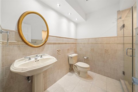 Купить виллу или дом в Майами, Флорида 5 спален, 315.68м2, № 1971181 - фото 29