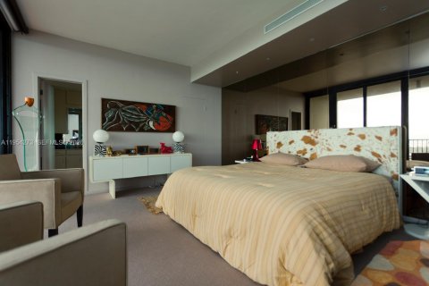 Apartamento en alquiler en Miami, Florida, 2 dormitorios, 170.01 m2 № 2008988 - foto 8
