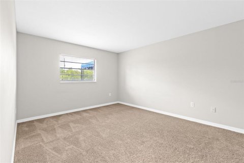 Condominio en alquiler en Saint Petersburg, Florida, 2 dormitorios, 85.01 m2 № 2122864 - foto 15