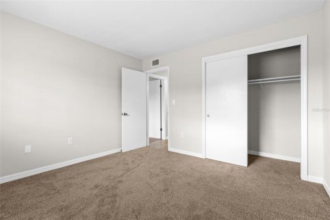 Condominio en alquiler en Saint Petersburg, Florida, 2 dormitorios, 85.01 m2 № 2122864 - foto 16