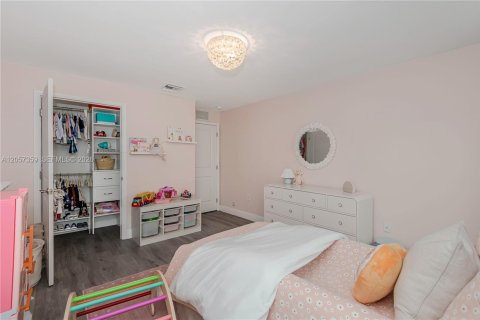 Adosado en venta en Oakland Park, Florida, 3 dormitorios, 166.02 m2 № 2188527 - foto 20