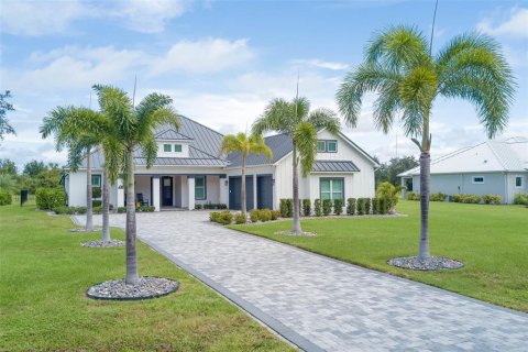 Villa ou maison à vendre à Punta Gorda, Floride: 3 chambres, 219.62 m2 № 2361338 - photo 4