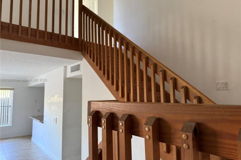 Купить таунхаус в Майами, Флорида 2 спальни, 126.35м2, № 2052315 - фото 4