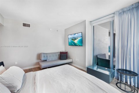 Copropriété à vendre à Miami, Floride: 4 chambres, 317.26 m2 № 1731813 - photo 30