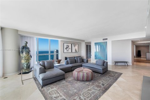 Copropriété à vendre à Miami, Floride: 4 chambres, 317.26 m2 № 1731813 - photo 7