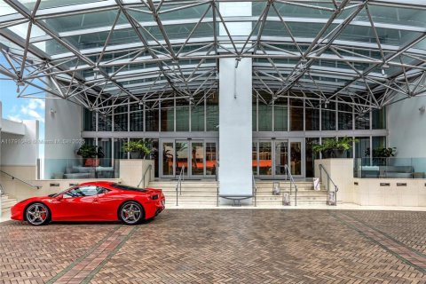 Copropriété à vendre à Miami, Floride: 4 chambres, 317.26 m2 № 1731813 - photo 10