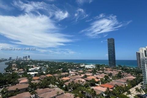 Copropriété à vendre à Sunny Isles Beach, Floride: 1 chambre, 93.37 m2 № 1881852 - photo 3
