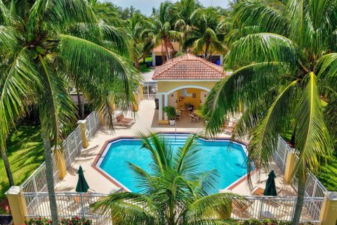 Touwnhouse à vendre à North Lauderdale, Floride: 3 chambres, 130.43 m2 № 2181558 - photo 20