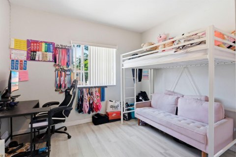 Touwnhouse à vendre à North Lauderdale, Floride: 3 chambres, 130.43 m2 № 2181558 - photo 11