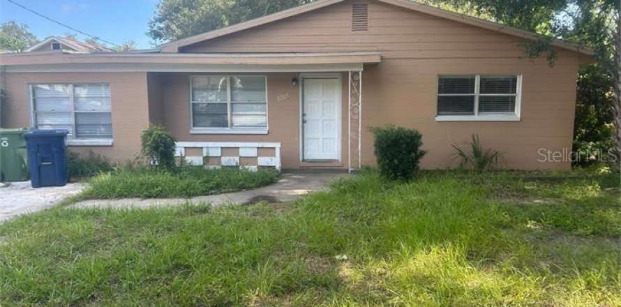 Villa ou maison à Tampa, Floride 3 chambres, 99.96 m2 № 2432652