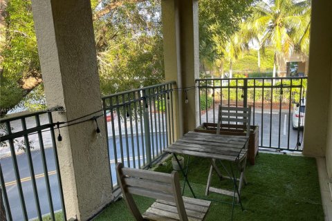 Condominio en alquiler en Miramar, Florida, 2 dormitorios, 111.95 m2 № 2013690 - foto 15