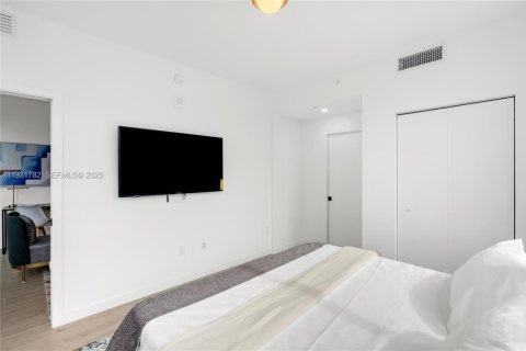 Снять в аренду кондоминиум в Майами, Флорида 2 спальни, № 1992520 - фото 28