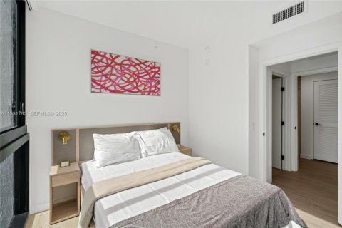 Снять в аренду кондоминиум в Майами, Флорида 2 спальни, № 1992520 - фото 19