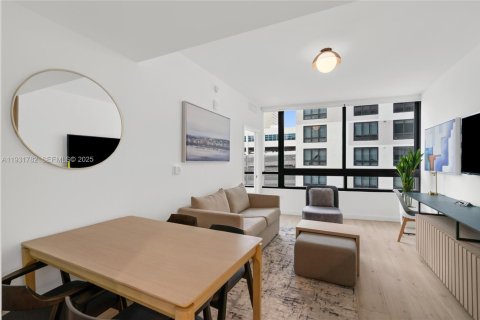 Снять в аренду кондоминиум в Майами, Флорида 2 спальни, № 1992520 - фото 2