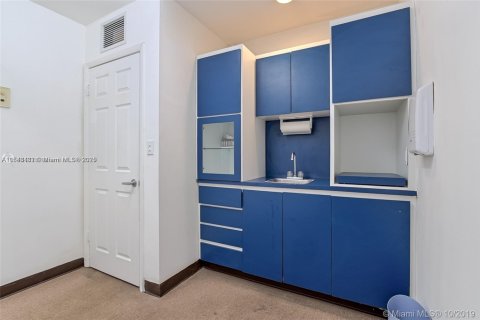 Immobilier commercial à vendre à Hollywood, Floride № 1961400 - photo 9