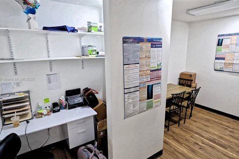 Immobilier commercial à vendre à Hollywood, Floride № 1961400 - photo 15