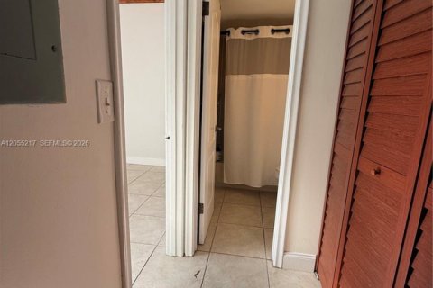 Copropriété à vendre à Plantation, Floride: 3 chambres, 163.14 m2 № 2171427 - photo 9