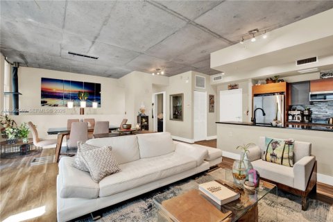 Купить кондоминиум в Майами, Флорида 2 комнаты, 190.26м2, № 2025409 - фото 4